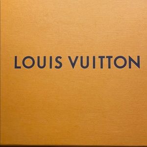 LV Damier Cobalt Frontrow Sneaker